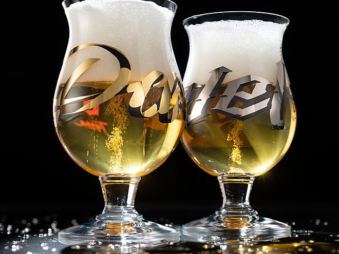 L’artiste français Tyrsa conçoit deux verres uniques pour la Duvel Collection